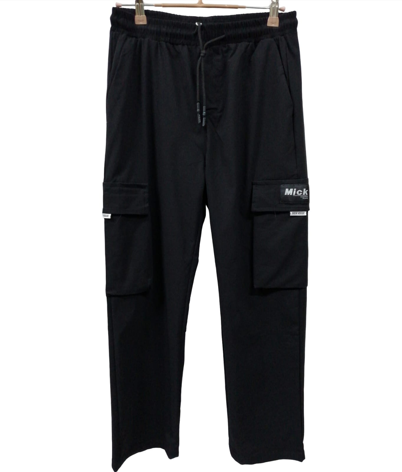 5dc4f9e5-a1ca-4a21-8abe-c8427d59eda6 Jogger tipo cargo pants, para hombre - Image 1