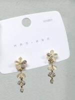 Aretes de flores, largos y cortos