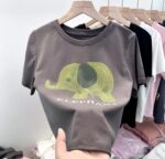 Camiseta con estampado elaborado de elefante - Image 3