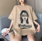 Camiseta oversize con abertura en la parte trasera - Image 3