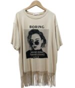 Camiseta oversize con diseño "raspado" en la parte inferior