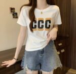 Camiseta "CCC", simple y de cuello redondo