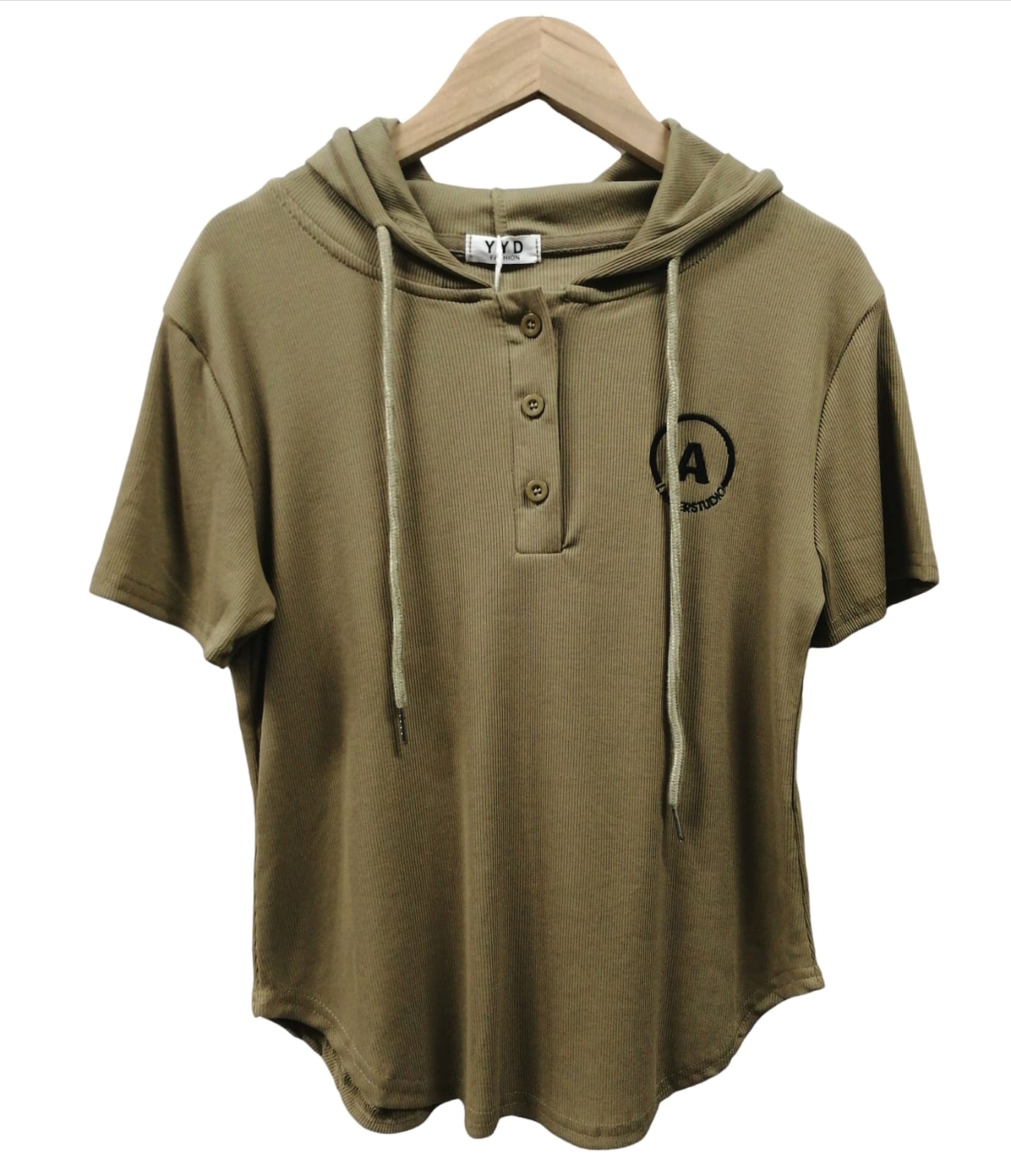 uu Camiseta con gorra ajustable y estampado "A" sencillo - Image 1