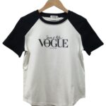 Camiseta con estampado "Vogue" sencillo