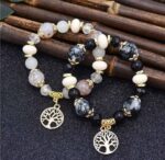 Pulseras con piedras grandes