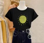 Camiseta con un sol, "sun will rise and we will try again" - Image 2