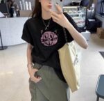 Camiseta con estampado de gato "make you" - Image 4