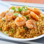 Arroz frito con camarones