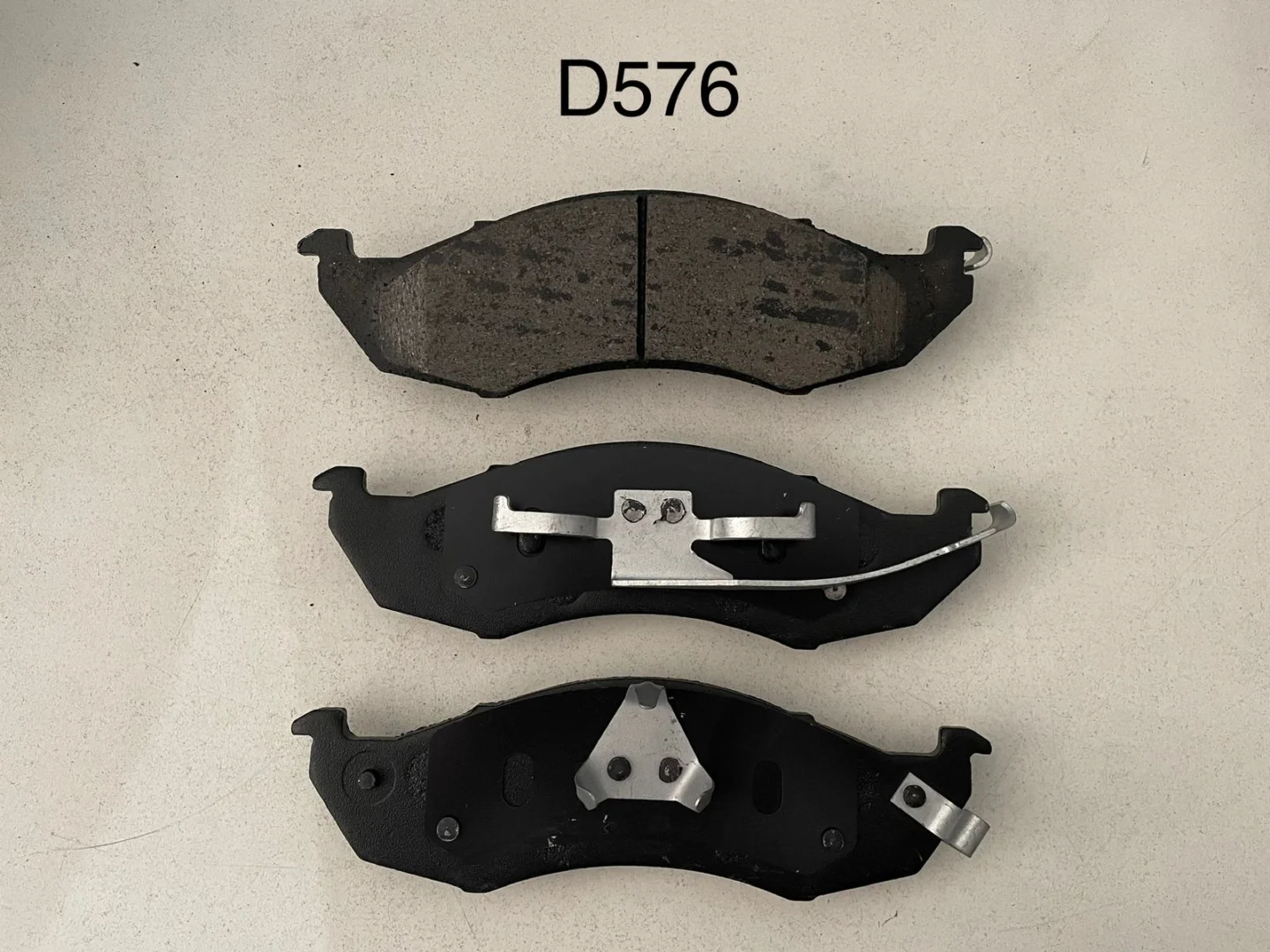 D576 P.F. DEL. NIS. QUEST -02 DODGE PLYMONT D576 41060-2Z025 KASHIMA CERAMIC - Image 1