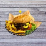 A24) Hamburguesa jumbo c/ papas (doble torta especial, doble queso derretido, tomate, lechuga ,pepinillos ,tocino ,salsa de tomate , mayonesa,salsa de queso ,mostaza )